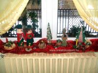 Karácsonyi pályázat - Ablakpárkány karácsonyi hangulatban