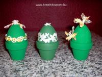Húsvéti pályázat - Színes húsvéti tojások, kis cserepekben