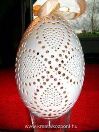 Húsvéti pályázat - Szerelem-tojások - Fehér álló, eleje