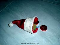 Karácsonyi pályázat - Mikulás sapkája só-liszt kerámiából - Kész